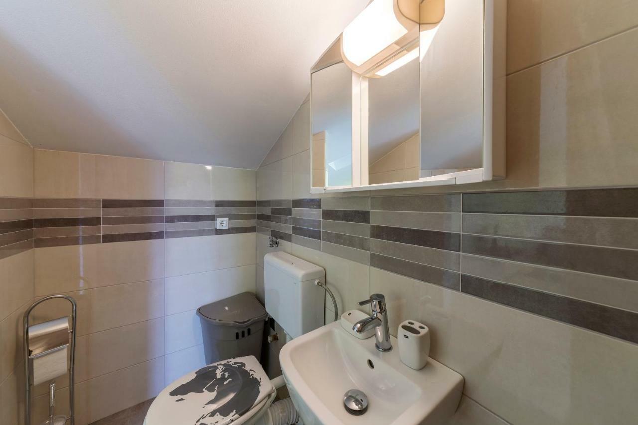 Apartmani Suzi بولا المظهر الخارجي الصورة