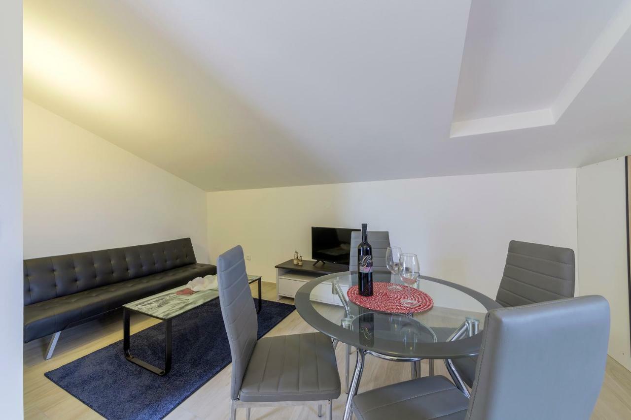 Apartmani Suzi بولا المظهر الخارجي الصورة