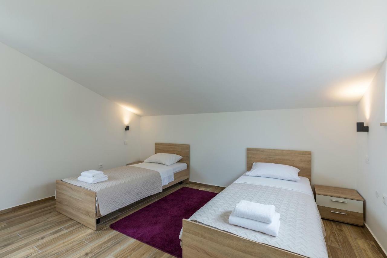 Apartmani Suzi بولا المظهر الخارجي الصورة