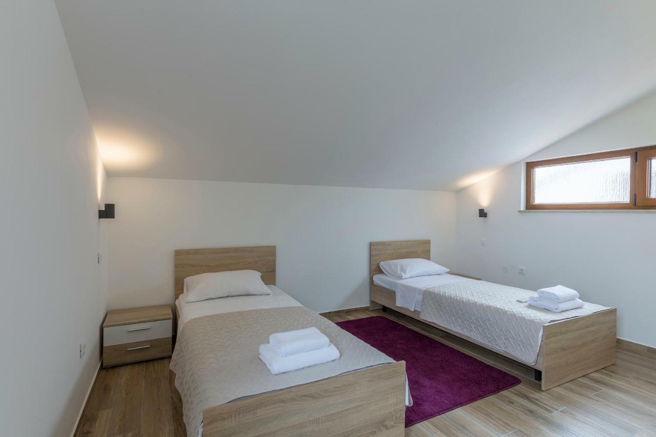 Apartmani Suzi بولا المظهر الخارجي الصورة