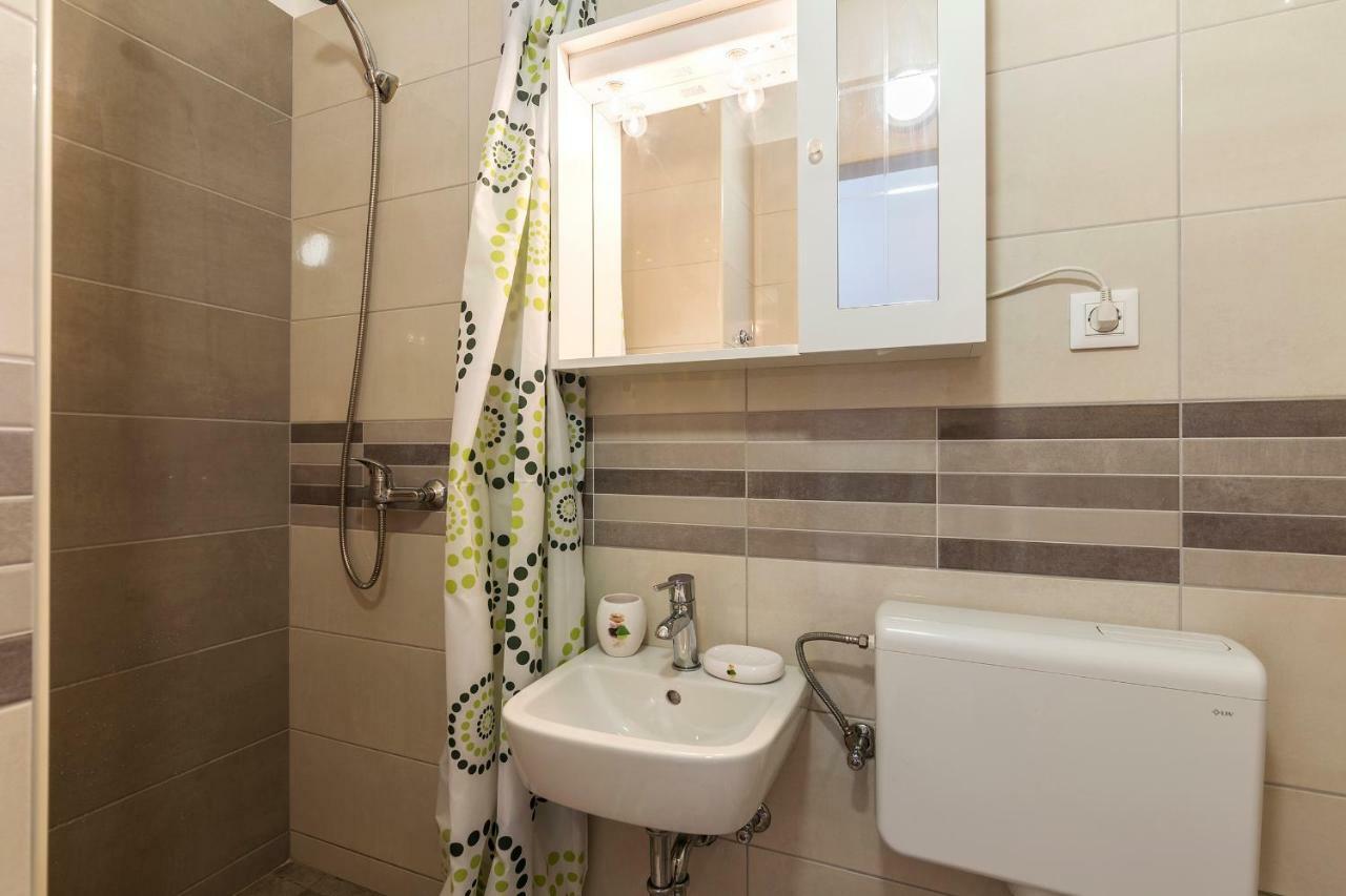 Apartmani Suzi بولا المظهر الخارجي الصورة