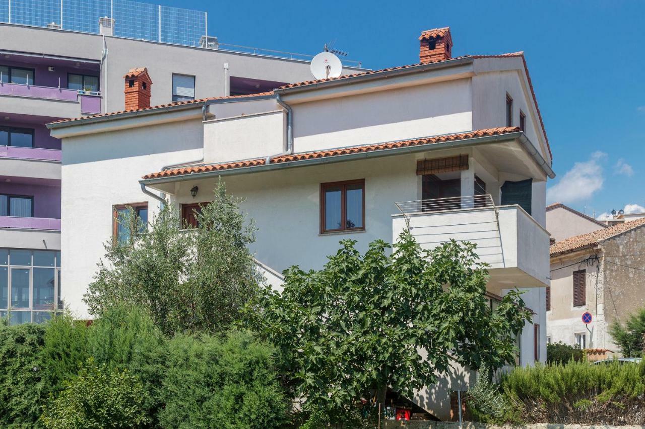 Apartmani Suzi بولا المظهر الخارجي الصورة
